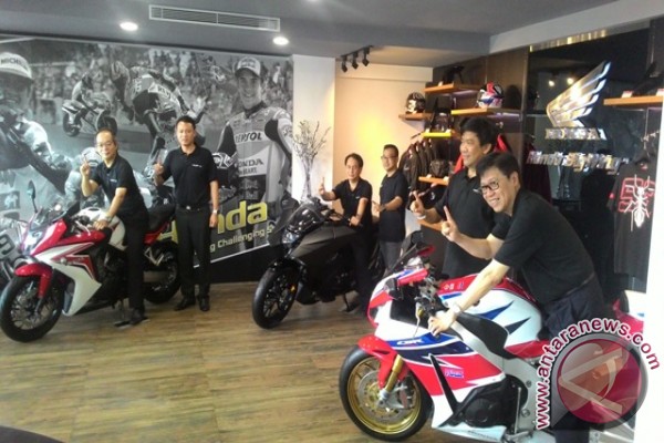 Astra honda motor di bali #1