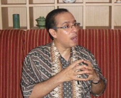 Bakrieland Dukung Gerakan Satu Miliar Pohon Pemerintah Bakrieland Dukung Gerakan Satu Miliar Pohon Pemerintah