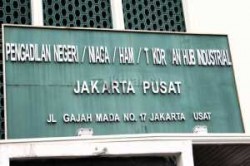 Kuasa Hukum TPPI: Putusan Pengadilan Niaga Janggal Kuasa Hukum TPPI: Putusan Pengadilan Niaga Janggal