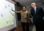 Bakrie Telecom Raih Laba Bersih Rp210,7 Miliar Bakrie Telecom Raih Laba Bersih Rp210,7 Miliar