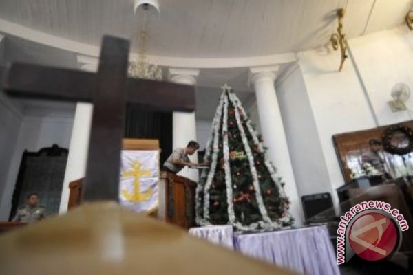 Ilutrasi. Penyisiran sejumlah gereja, jelang ibadah perayaan Natal