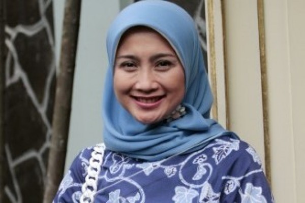 Image Result For Foto Bugil Artis Desy Ratnasari Image Result For Foto Bugil Artis Desy Ratnasari