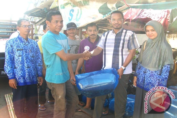 ribuan bibit nila untuk petani antara news kalimantan ribuan bibit nila untuk petani antara news kalimantan
