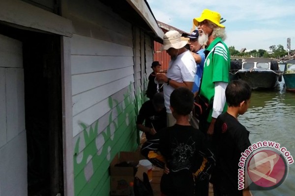 Presentasikan Kampung Sasirangan Ke Bali - ANTARA News ...