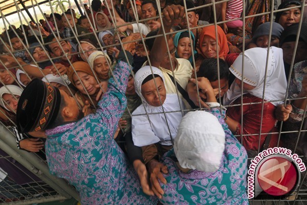 Orang Madura Naik Haji kalau orang madura naik haji antara news kalimantan Orang Madura Naik Haji kalau orang madura naik haji antara news kalimantan