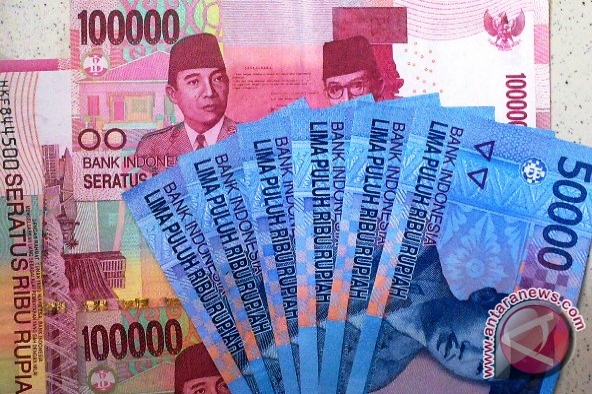 Indonesia penerima utama kiriman uang pekerja asing Malaysia  Antara 