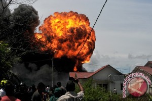 Gudang BBM Terbakar Gudang BBM Terbakar
