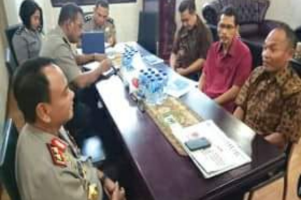 Menanti hasil investigasi insiden Rumah Kopi Lela oleh John Nikita Sahusilawane