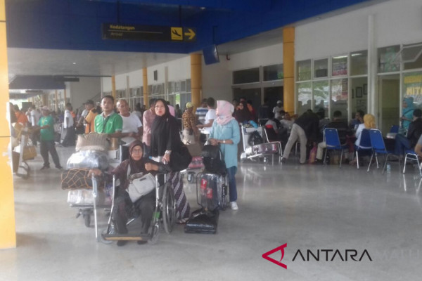 Pesawat Lion Air alami kerusakan mesin di Ternate