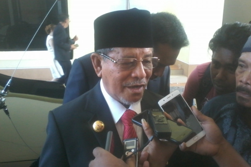 Gubernur minta keselamatan transportasi laut diutamakan