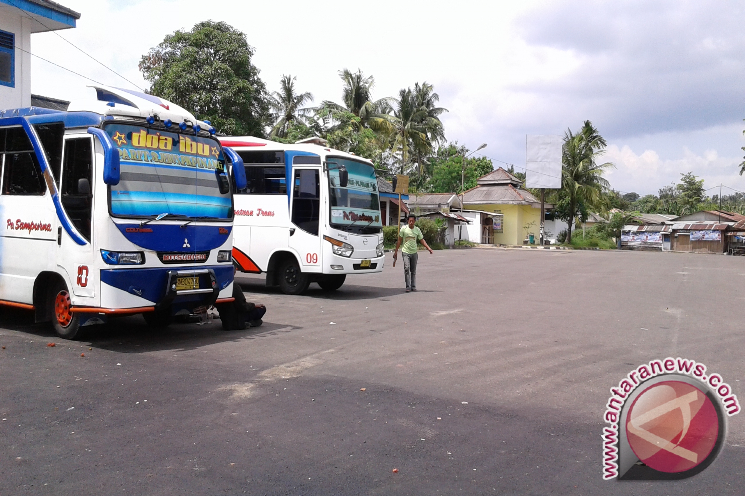 Terminal Bus Kampung Keramat di Pangkalpinang Sepi 