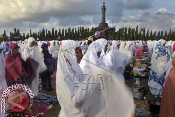 Umat Muslim Di Bali Tingkatkan Rasa Persaudaraan - ANTARA 