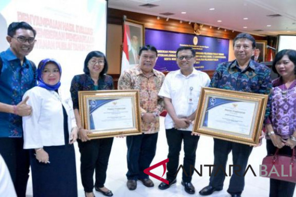 Pemkot Denpasar raih penghargaan pelayanan publik