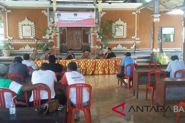 Warga di Jembrana tagih kelebihan biaya PTSL