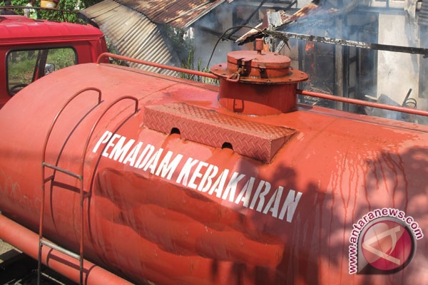 Mukomuko Beli Dua Mobil Pemadam Kebakaran