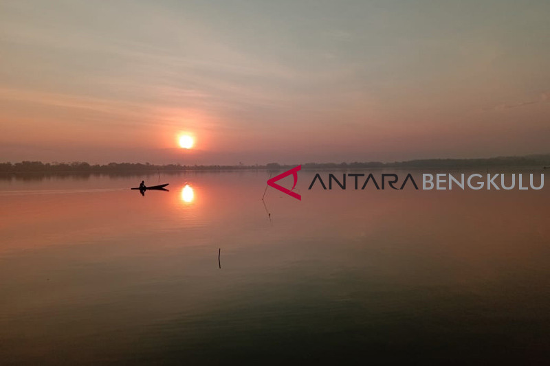 Danau Dendam Tak Sudah