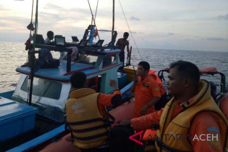 Tim SAR evakuasi jasad polisi hanyut