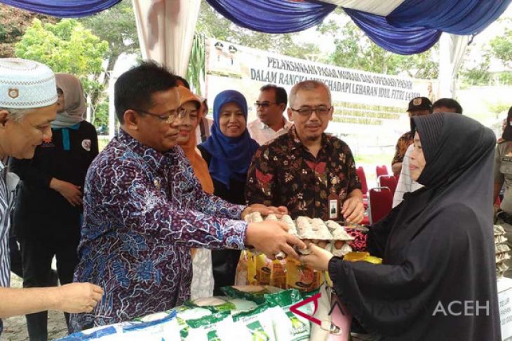 Legislator: tingkatkan pemantauan pasar jelang lebaran