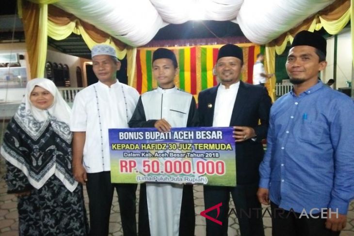 Bupati Mawardi canangkan baca Quran tiap Jumat