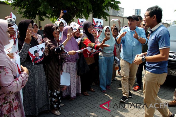 Tidak pantas Sandiaga langkahi makam kiai Bisri