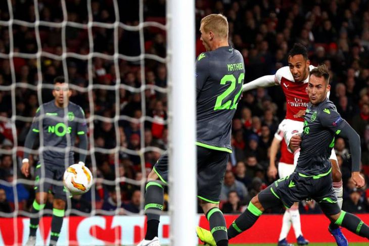 Arsenal lolos ke 32 besar Liga Europa