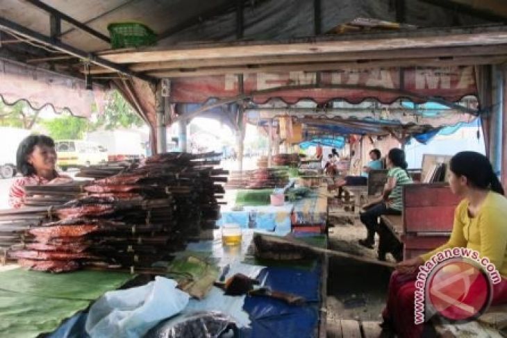 Harga ikan cakalang di Ambon mahal