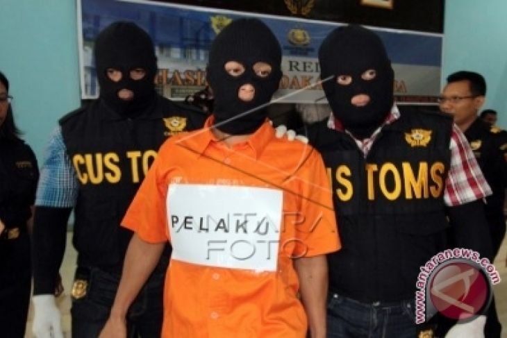 Polisi Tangkap Tiga Pelaku Pengguna Narkoba