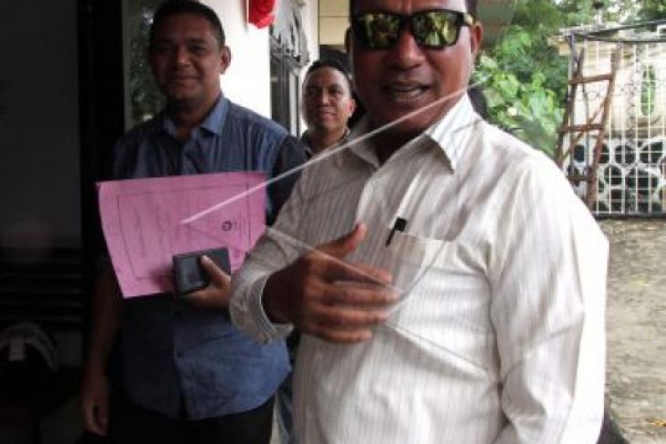 Mantan Bupati SBT disomasi