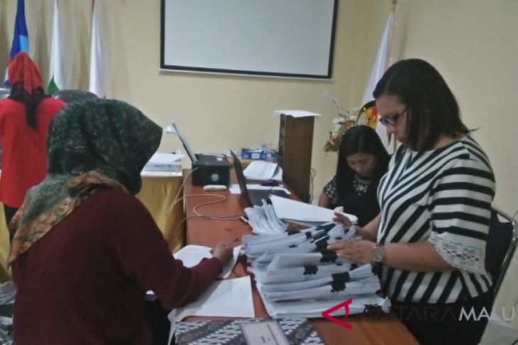 KPU tuntaskan coklit warga enam desa