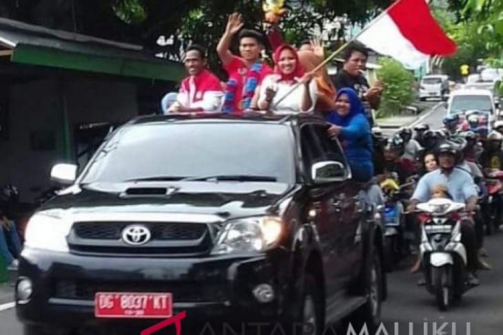 Peraih medali Asian Games diarak keliling kota
