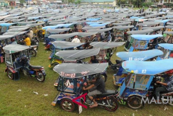 Dishub Tikep diminta izinkan bentor beroperasi