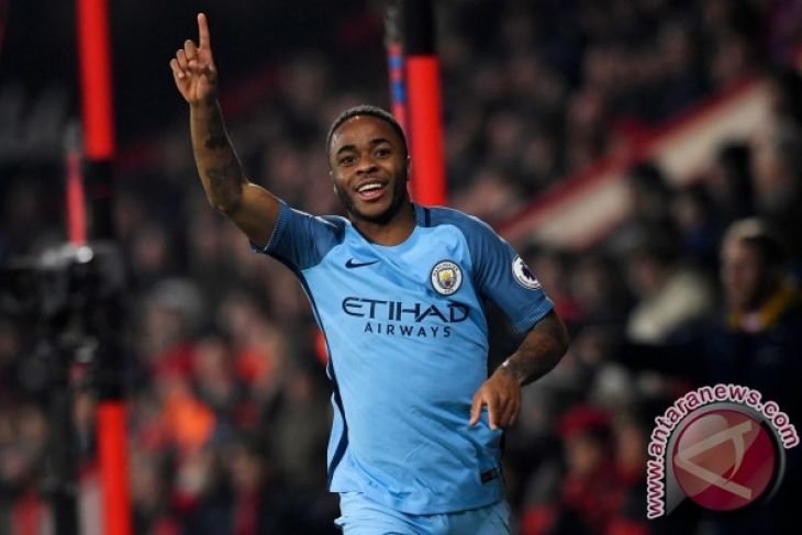 Sterling Bawa City Puncaki Grup F dan Lolos ke 16 Besar Liga Champions