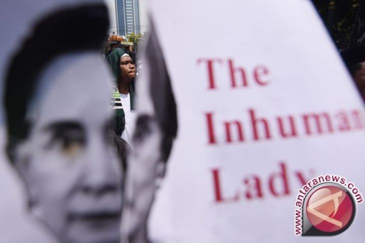 Dunia Menanti Suu Kyi dalam Rekonsiliasi Rohingya-Myanmar