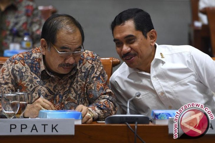 Pilkada 2018 - PPATK awasi transaksi mencurigakan jelang Pilkada