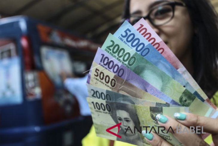 Rupiah menguat ke Rp13.262