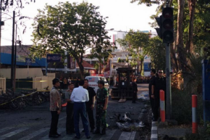 Kunjungan dadakan karena ledakan demi
