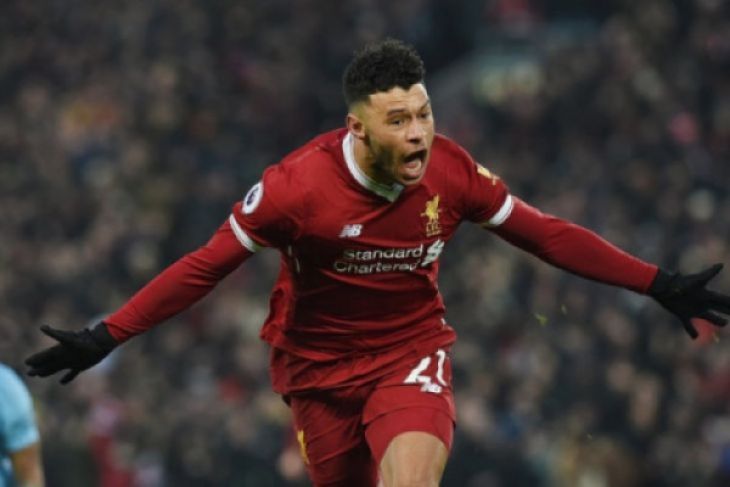 Alex Oxlade-Chamberlain terancam absen semusim penuh