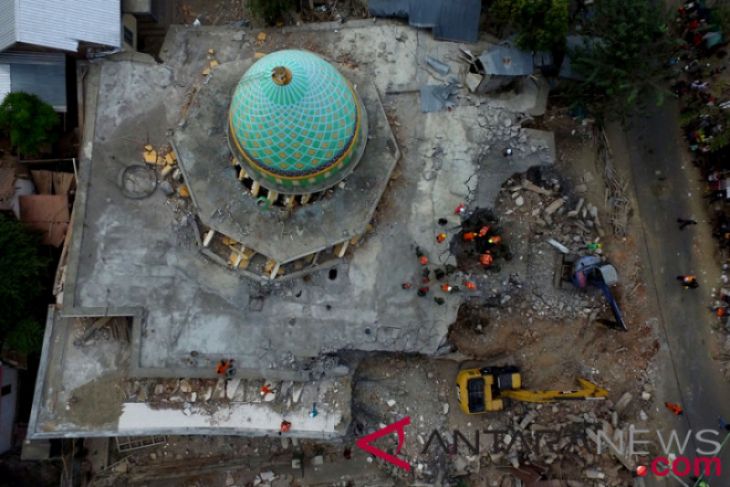 Bangka Tengah bantu masjid Lombok Rp80 juta