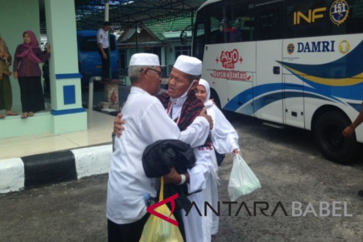 137 haji asal Kabupaten Belitung tiba di Tanjung Pandan