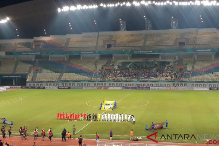 Laga timnas Indonesia melawan Hong Kong berakhir imbang 1-1