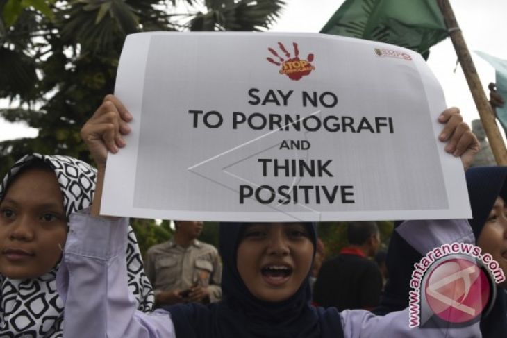 10 Agustus, semua konten pornografi tak bisa diakses