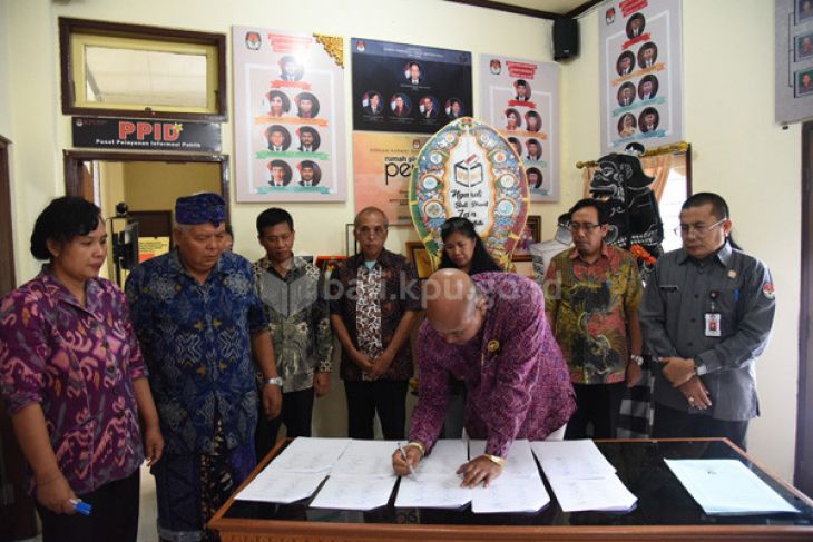 Pimpinan agama Bali larang kampanye di tempat ibadah
