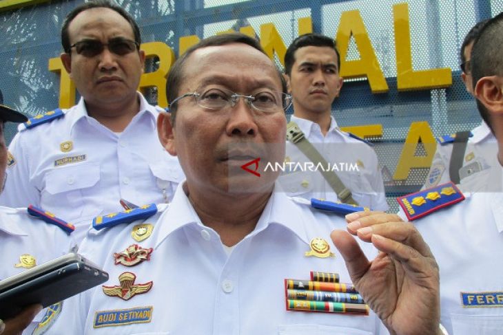Kemenhub klarifikasi soal aplikasi taksi daring