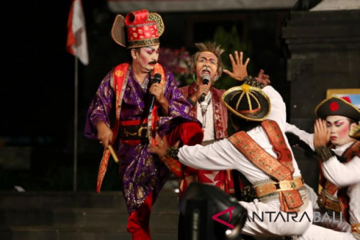 Drama Sampek Engtay meriahkan Puputan Klungkung