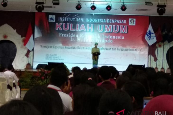 Presiden Jokowi harapkan ISI terus lahirkan karya kreatif