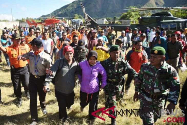 Evakuasi pendaki Gunung Rinjani