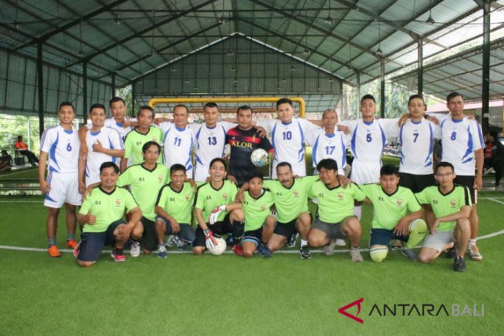 Kodam Udayana dan pers Bali berolahraga bersama