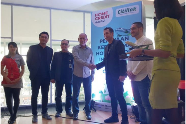 Home Credit Indonesia suguhkan