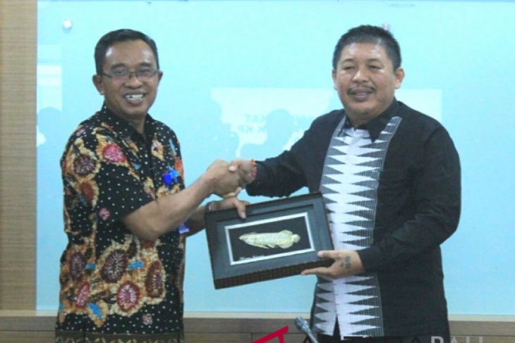 Pemkab Jembrana hibahkan tanah ke KKP