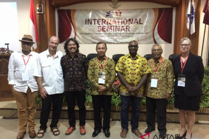 Rektor ISI: pengembangan seni jangan